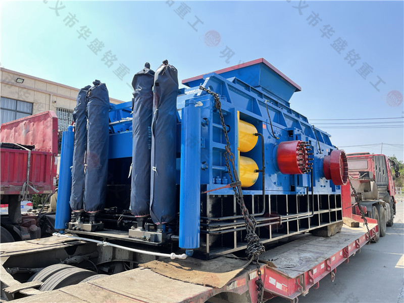 每小時產(chǎn)量100噸對輥破碎機(jī)，哪個型號合適